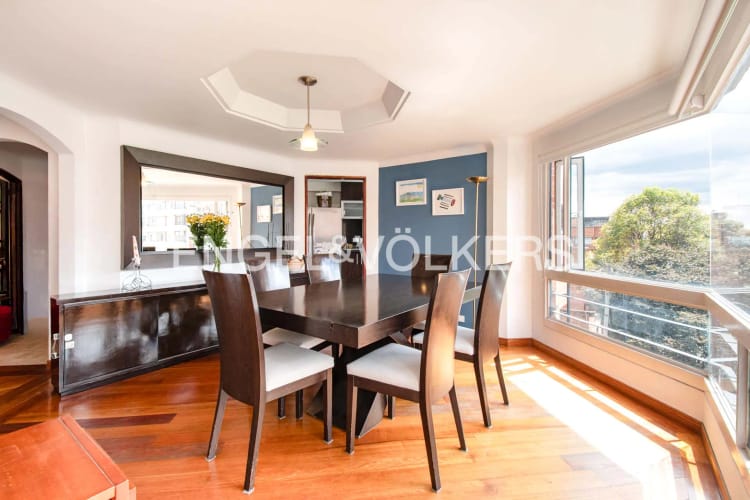 Apartamento en venta en Los Rosales, Bogotá · foto 5 de 17
