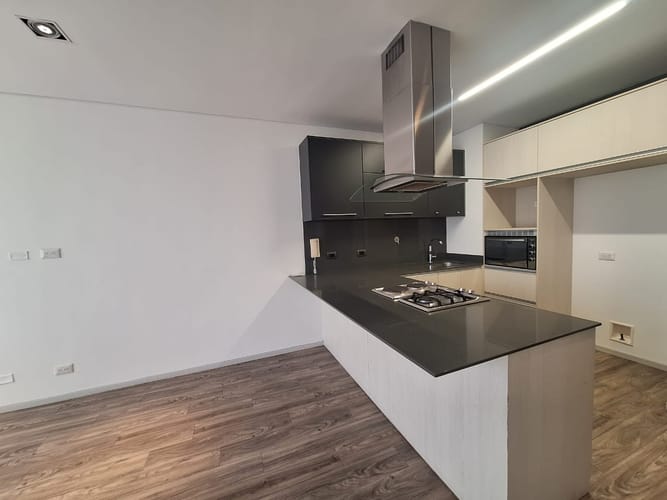 Apartamento de 1 alcoba en arriendo en La Aguacatala, Medellín, 66 m² · foto 14 de 24