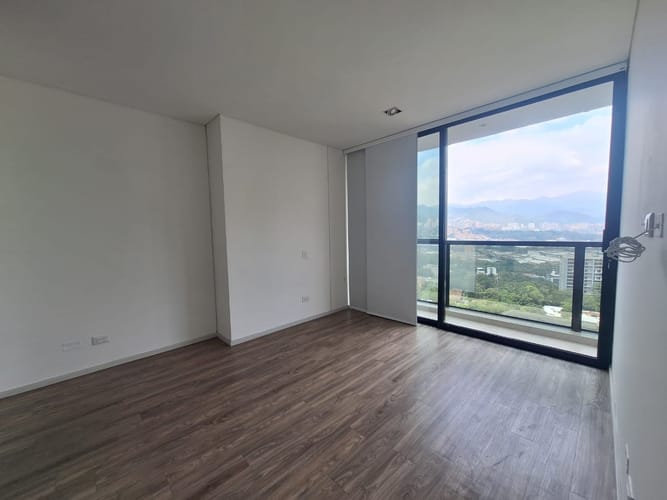 Apartamento de 1 alcoba en arriendo en La Aguacatala, Medellín, 66 m² · foto 20 de 24