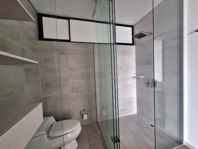 Apartamento de 1 alcoba en arriendo en La Aguacatala, Medellín, 66 m² · foto 23 de 24