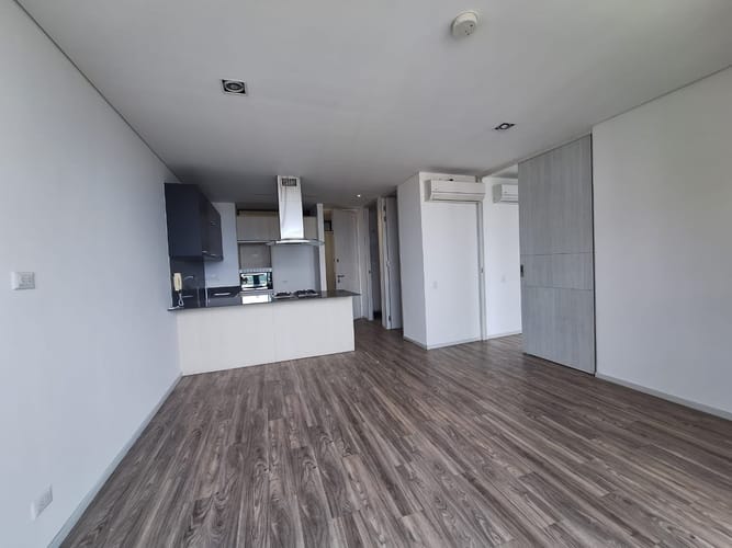 Apartamento de 1 alcoba en arriendo en La Aguacatala, Medellín, 66 m² · foto 8 de 24