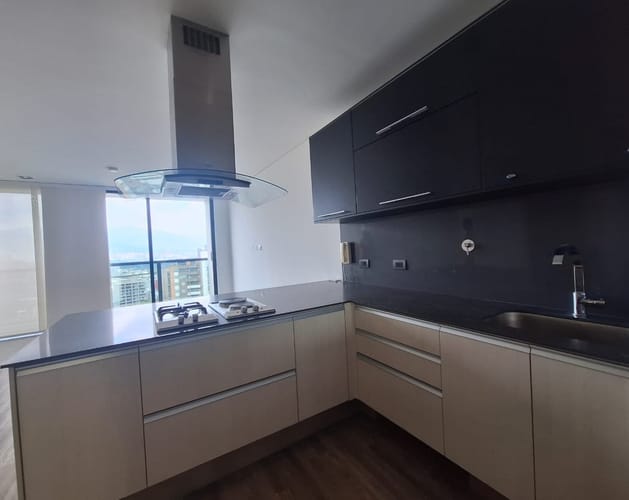 Apartamento de 1 alcoba en arriendo en La Aguacatala, Medellín, 66 m² · foto 17 de 24