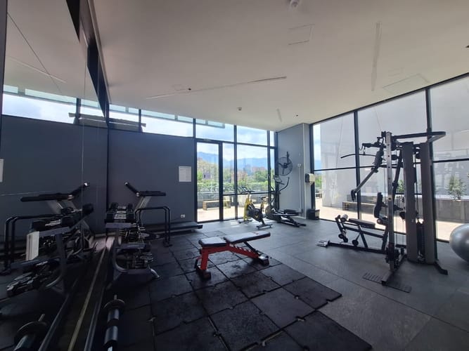 Apartamento de 1 alcoba en arriendo en La Aguacatala, Medellín, 66 m² · foto 5 de 24