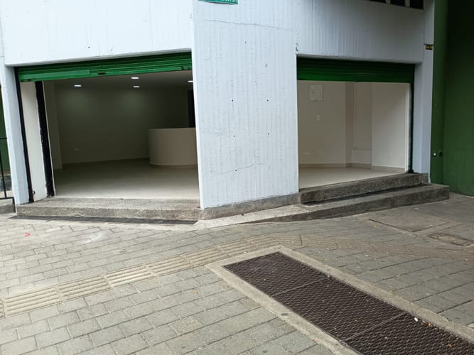 Local en arriendo en Villanueva, Medellín, 96 m² · foto 9 de 9