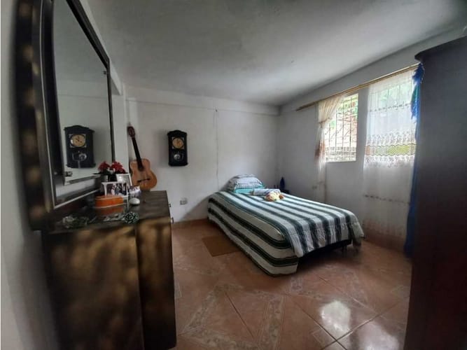 Casa de 3 alcobas en venta en Montebello, Cali, 105 m² · foto 5 de 8