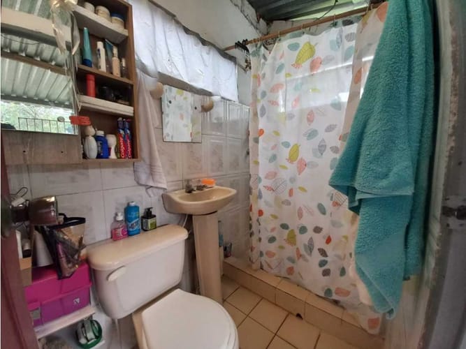 Casa de 3 alcobas en venta en Montebello, Cali, 105 m² · foto 7 de 8