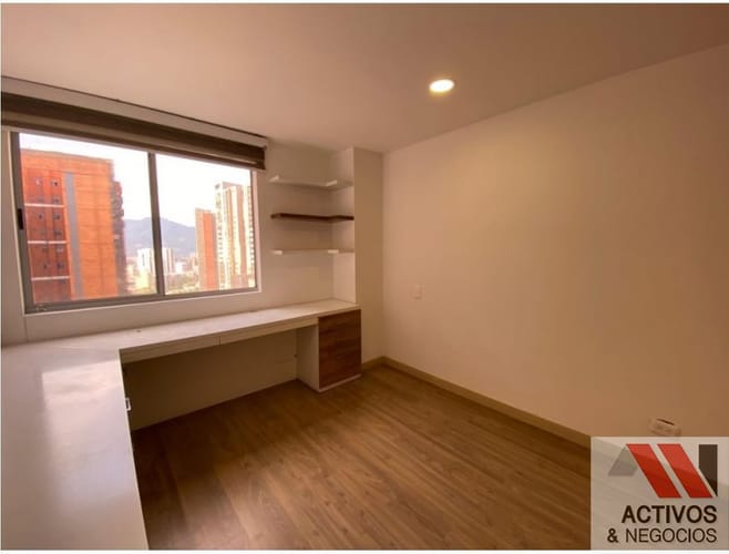 Apartamento de 3 alcobas en venta en Loma De San Jose, Sabaneta, 112 m² · foto 8 de 24