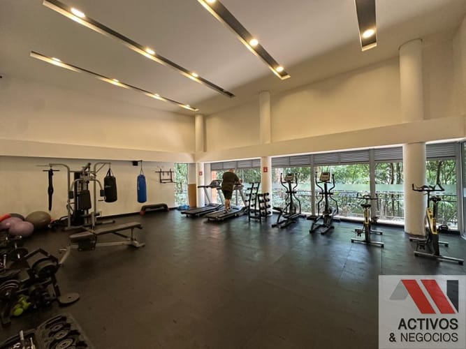 Apartamento de 3 alcobas en venta en Loma De San Jose, Sabaneta, 112 m² · foto 19 de 24