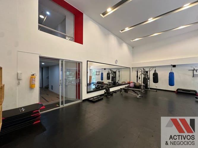 Apartamento de 3 alcobas en venta en Loma De San Jose, Sabaneta, 112 m² · foto 21 de 24