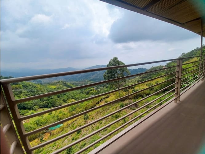 Casa de 5 alcobas en venta en El Faro, Cali, 280 m² · foto 10 de 24