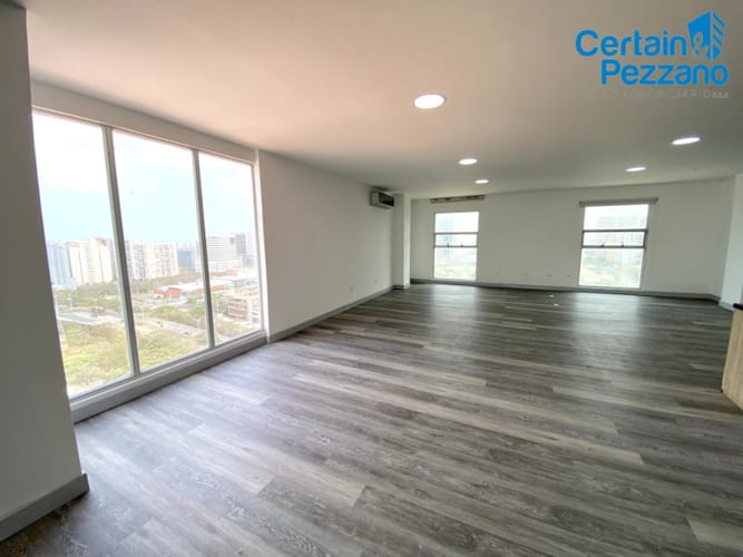 Oficina en arriendo en Villa Santos, Barranquilla, 730 m² · foto 7 de 19