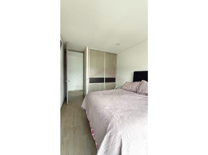 Apartamento de 3 alcobas en venta en Ub. Los Parrales, Ibagué, 130 m² · foto 11 de 24