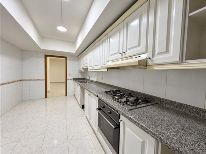 Apartamento de 3 alcobas en arriendo en La Arboleda, Cali, 220 m² · foto 3 de 21
