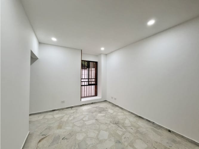 Apartamento de 3 alcobas en arriendo en La Arboleda, Cali, 220 m² · foto 6 de 21