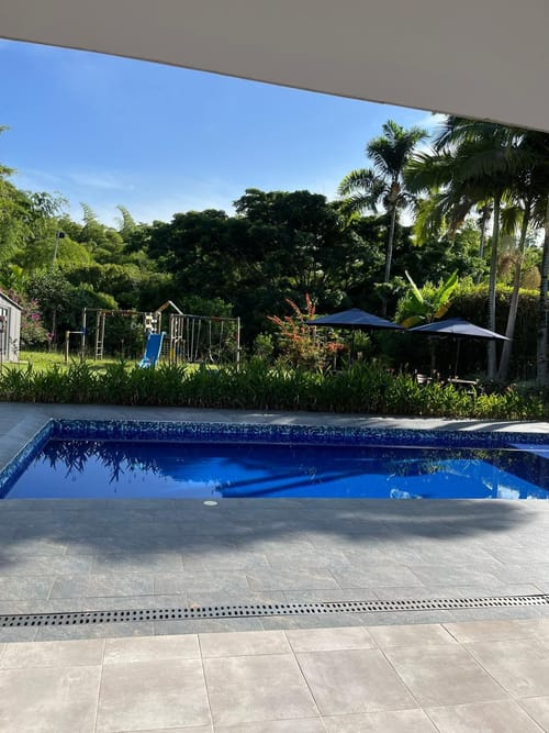 Casa de 3 alcobas en venta en Pueblito Cafetero, Pereira, 1750 m² · foto 2 de 13