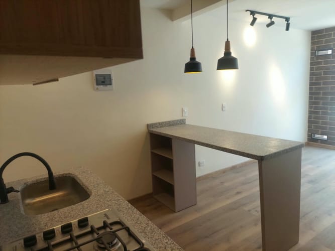 Apartaestudio en venta en Santa Barbara Centro, Bogotá, 31 m² · foto 2 de 15