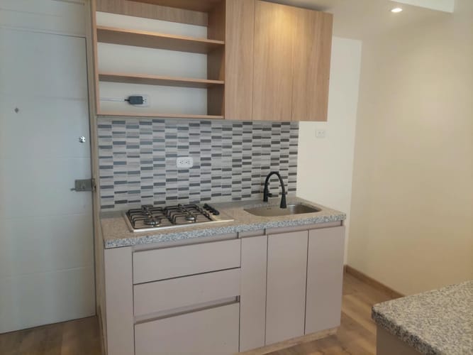 Apartaestudio en venta en Santa Barbara Centro, Bogotá, 31 m² · foto 3 de 15
