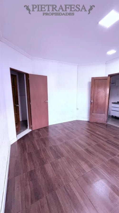 Casa en alquiler, 2 dormitorios, 1baño. Malvin. · Foto 6