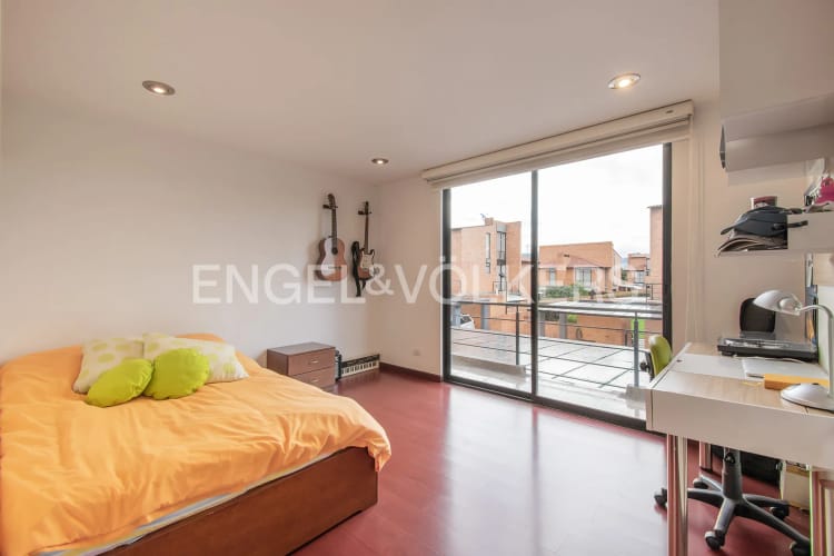 Casa de 4 alcobas en venta en Quintas Del Bosque, Chía, 330 m² · foto 10 de 20