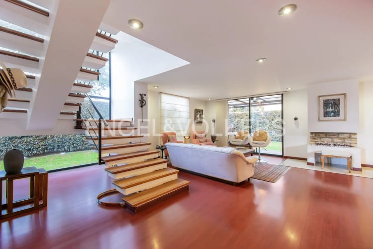 Casa de 4 alcobas en venta en Quintas Del Bosque, Chía, 330 m² · foto 2 de 20