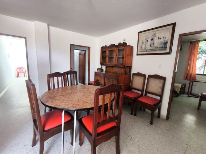 Apartamento de 3 alcobas en arriendo en Rodadero, Santa Marta, 92 m² · foto 2 de 11
