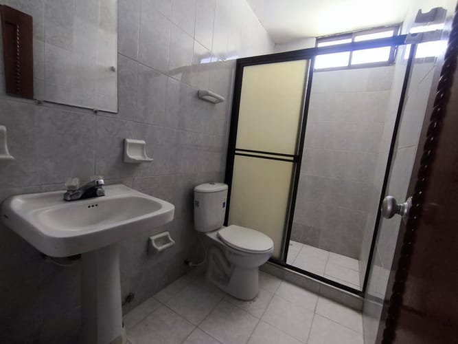 Apartamento de 3 alcobas en arriendo en Rodadero, Santa Marta, 92 m² · foto 6 de 11
