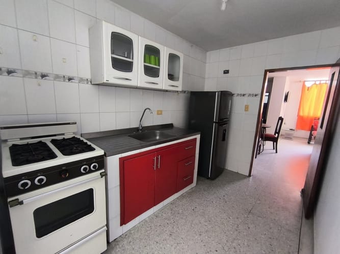 Apartamento de 3 alcobas en arriendo en Rodadero, Santa Marta, 92 m² · foto 9 de 11