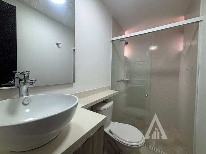 Apartamento de 3 alcobas en arriendo en Cumbres, Envigado, 115 m² · foto 8 de 19