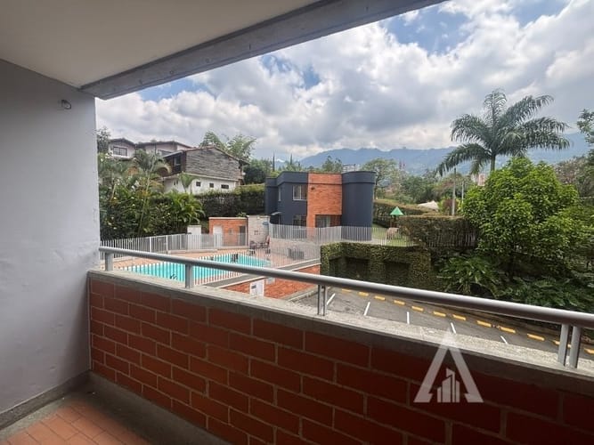 Apartamento de 3 alcobas en arriendo en Cumbres, Envigado, 115 m² · foto 13 de 19