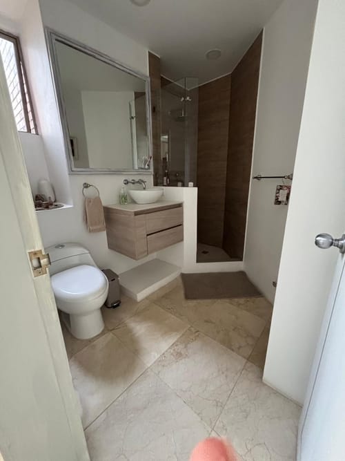 Apartamento de 3 alcobas en venta en Ciudad Jardin, Cali, 230 m² · foto 10 de 12