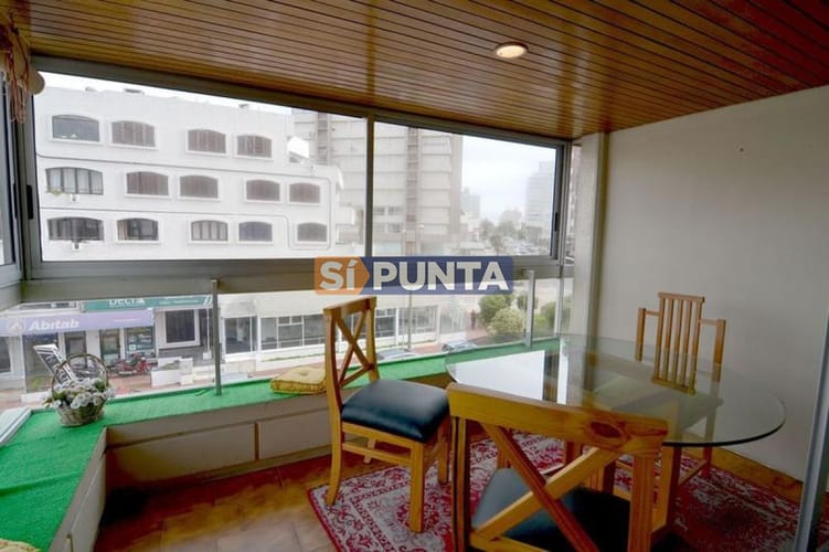 Apartamento frente al mar en alquiler anual · Foto 2