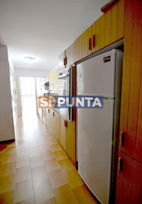 Apartamento frente al mar en alquiler anual · Foto 7