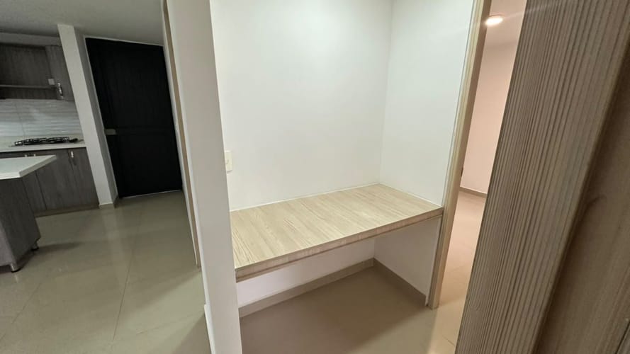 Apartamento de 3 alcobas en arriendo en La Gabriela, Bello, 57 m² · foto 12 de 16