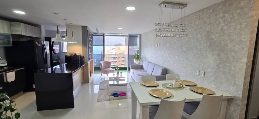 Apartamento de 2 alcobas en venta en Cabecera Del Llano, Bucaramanga, 84 m² · foto 6 de 13