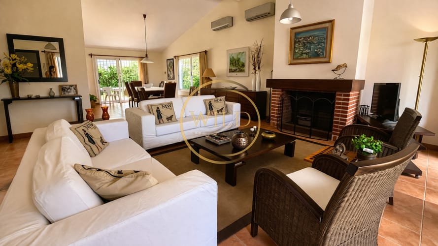 Casa a pasos del mar en Playa Mansa · Photo 2