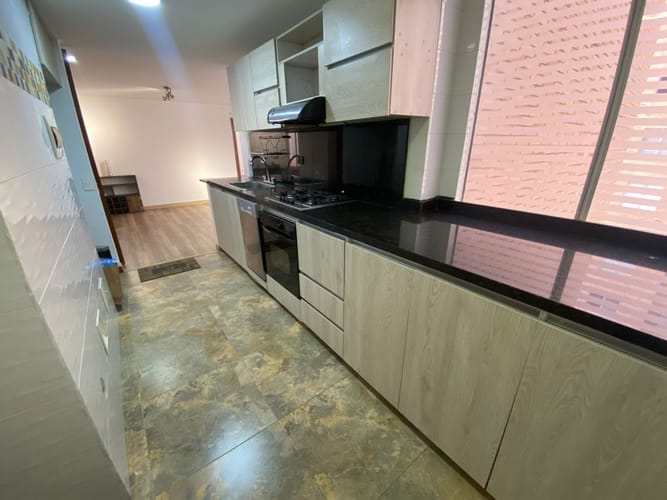 Apartamento de 3 alcobas en arriendo en Atabanza, Bogotá, 97 m² · foto 8 de 23