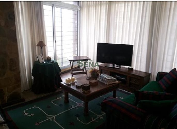 Alquiler anual de casa en la Mansa, 4 dormitorios, 4 baños, cochera y deck · Foto 3