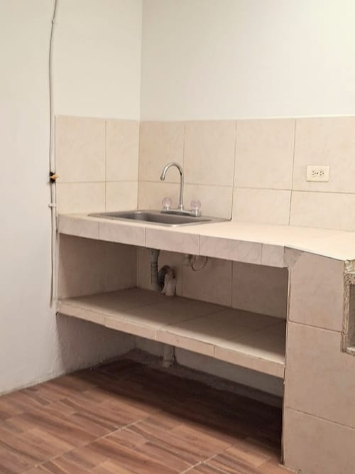 Casa de 8 alcobas en venta en Prados De Oriente, Cali, 430 m² · foto 5 de 24