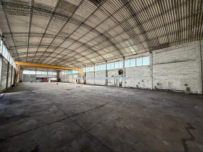 Local industrial o galpón en Alquiler · Foto 4