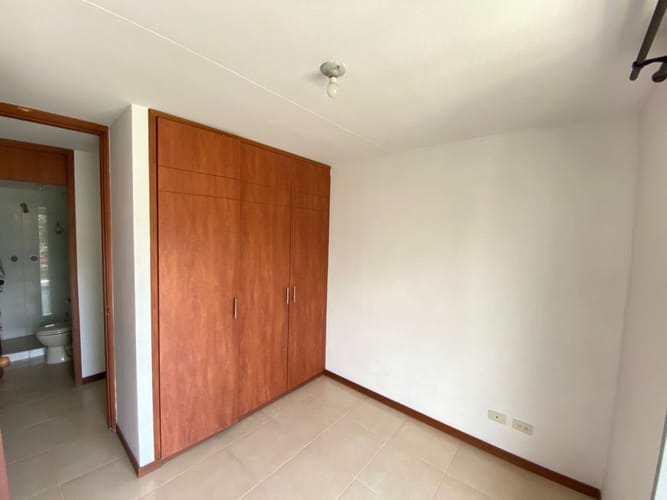 Apartamento de 4 alcobas en venta en El Limonar, Cali, 113 m² · foto 10 de 24