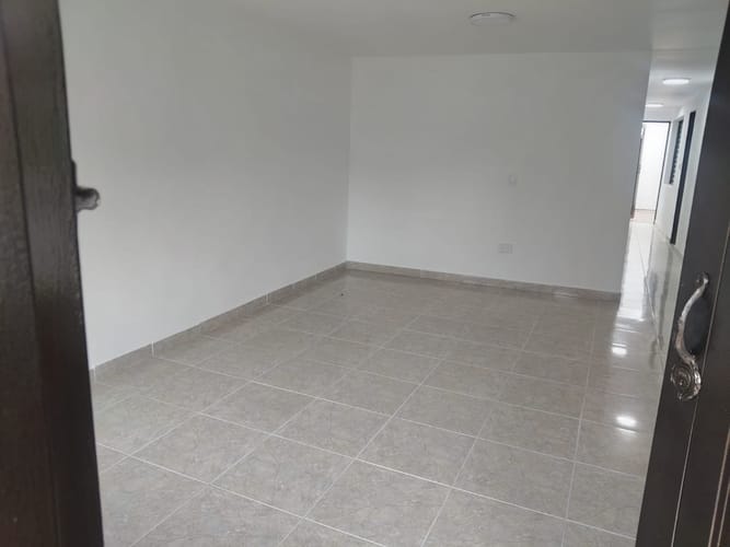 Casa de 3 alcobas en arriendo en Viviendas Del Sur, Itagüí, 100 m² · foto 3 de 15