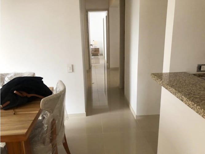 Apartamento de 3 alcobas en venta en Conjunto Residencial Reserva Carmesi, Cali, 94 m² · foto 12 de 18