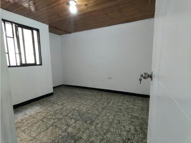 Apartamento de 2 alcobas en arriendo en Santiago Londoño, Dosquebradas, 55 m² · foto 9 de 13