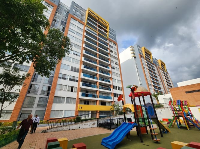 Apartamento de 3 alcobas en venta en Versalles, Floridablanca, 94 m² · foto 14 de 24