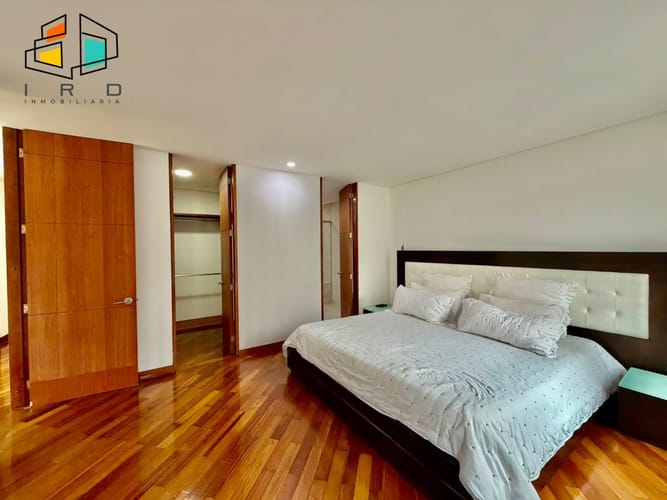 Apartamento de 3 alcobas en arriendo en Los Naranjos, Medellín, 138 m² · foto 22 de 24