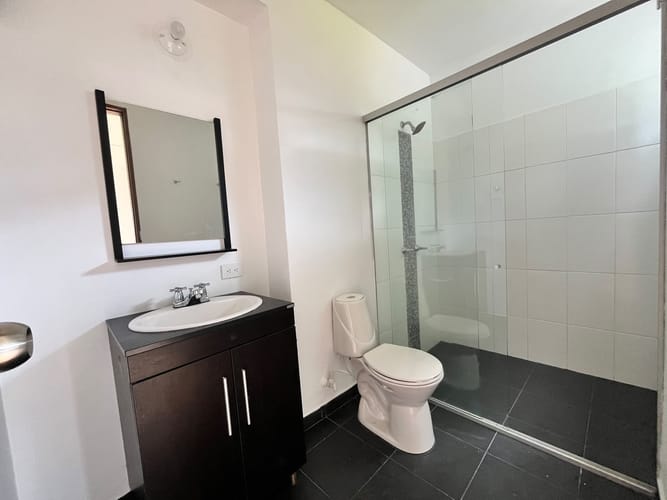 Casa de 3 alcobas en arriendo en Los Salados, El Retiro, 260 m² · foto 11 de 20