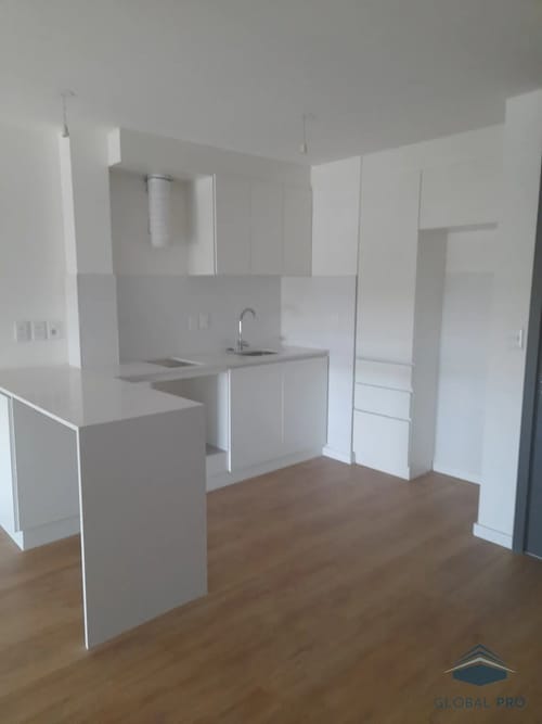 Apartamento en alquiler c/ cochera en Tres Cruces