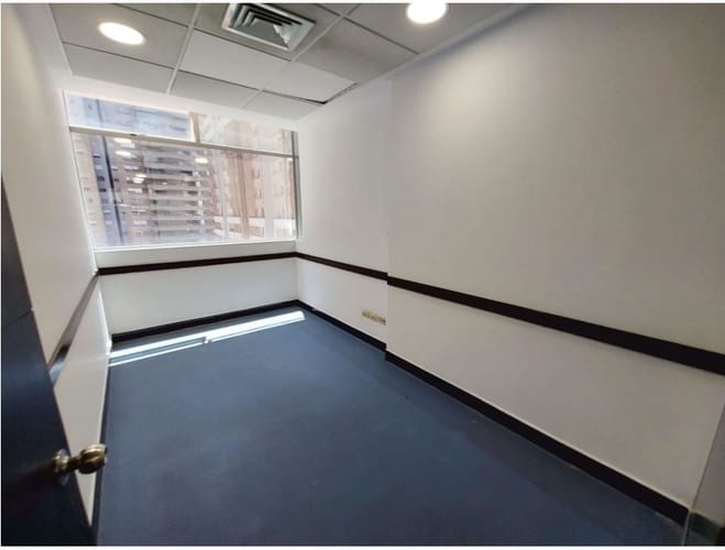 Oficina en arriendo en Villa Carlota, Medellín, 507 m² · foto 13 de 20