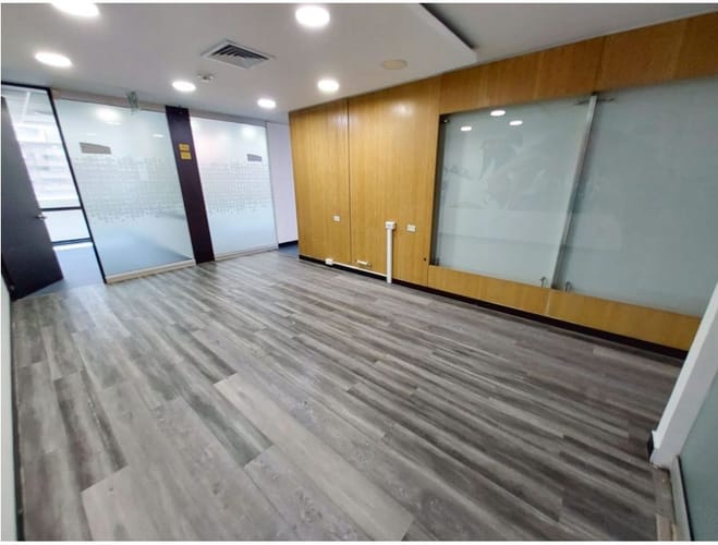 Oficina en arriendo en Villa Carlota, Medellín, 507 m² · foto 20 de 20