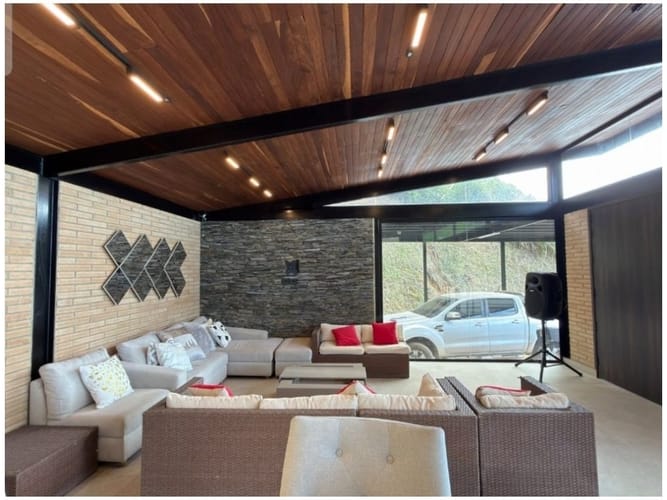 Casa de 4 alcobas en venta en La Corrala, Manizales · foto 4 de 11